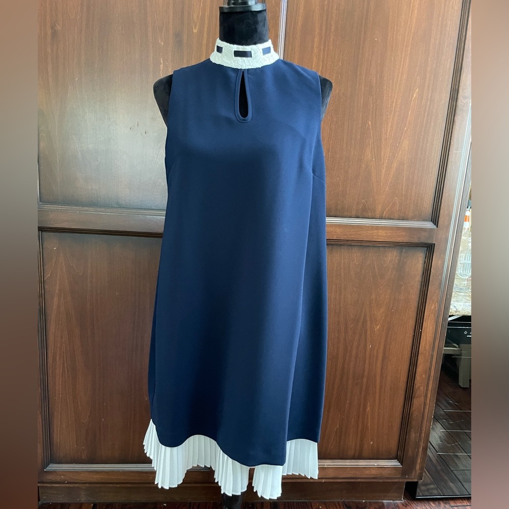 Women’s navy blue dress Nanette Lenore